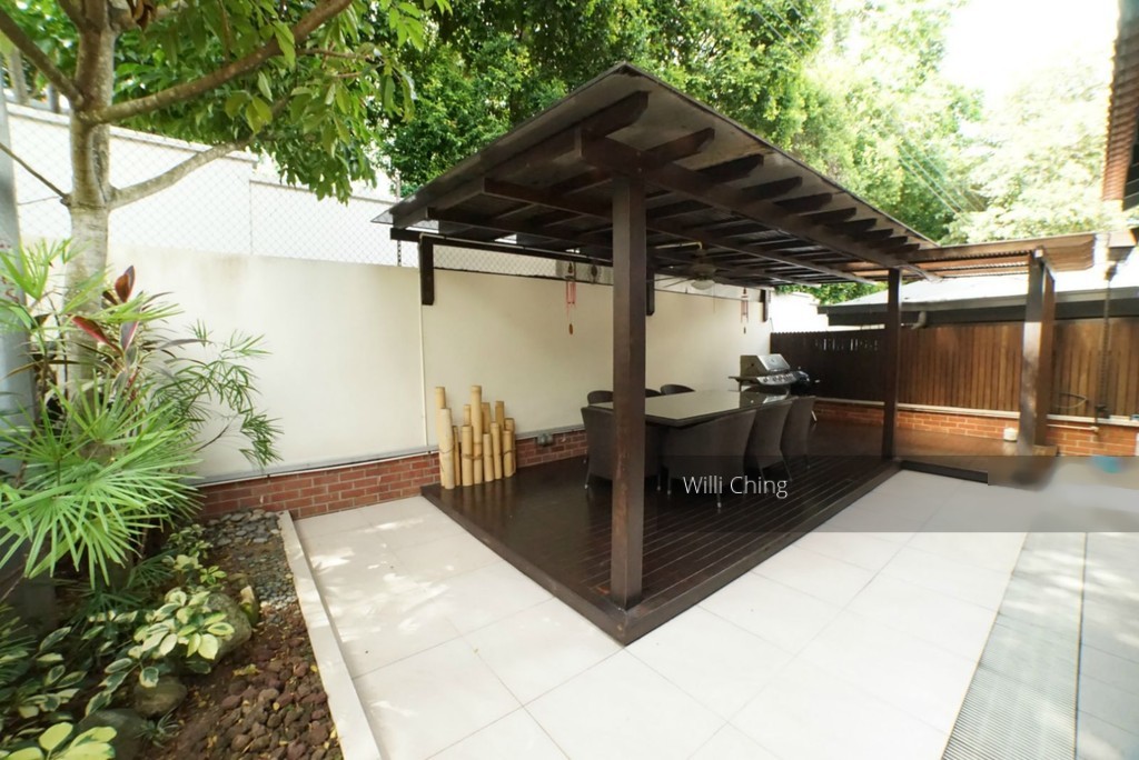 Peakview Estate (D16), Semi-Detached #133026262